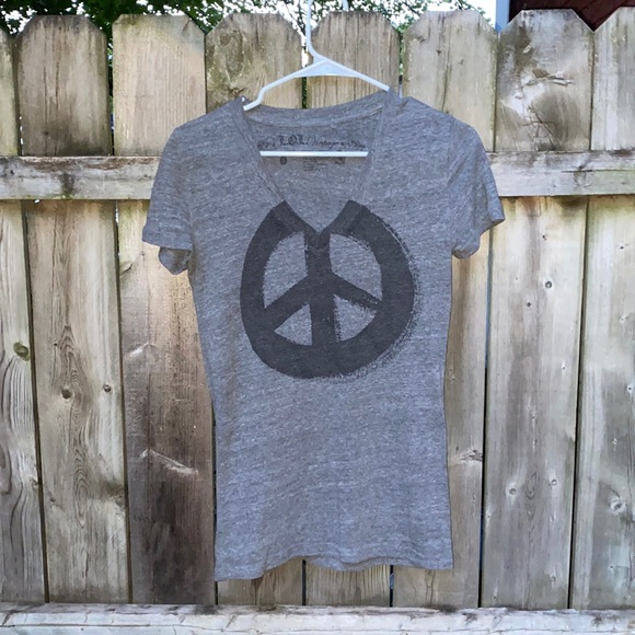 Peace Tee sz. S - Picture 1 of 2